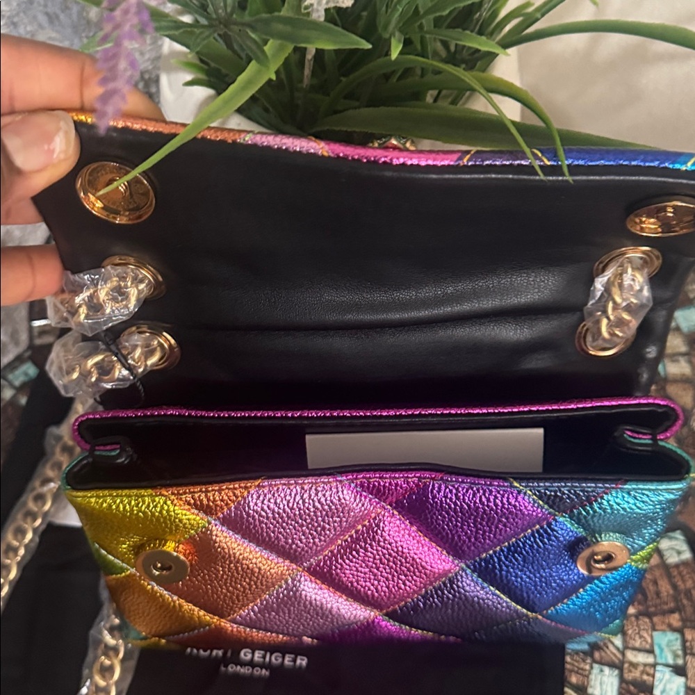 ❤️❤️❤️🍇Host Pick❤️❤️🩷🍇Kurt Geiger Rainbow Quilted Shoulder Bag - Picture 17 of 17